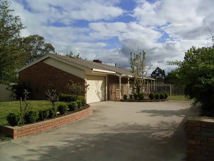 Main view of Homely house listing, 7 Doongan Place, Albury NSW 2640