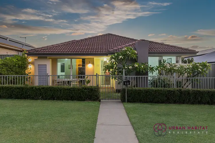 10 Abingdon Crescent, Wellard WA 6170