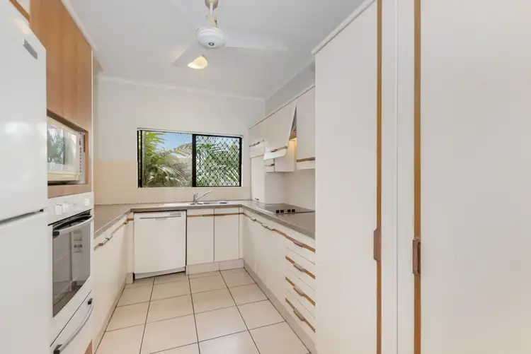 Fifth view of Homely apartment listing, 10/7 Hale Street, North Ward QLD 4810