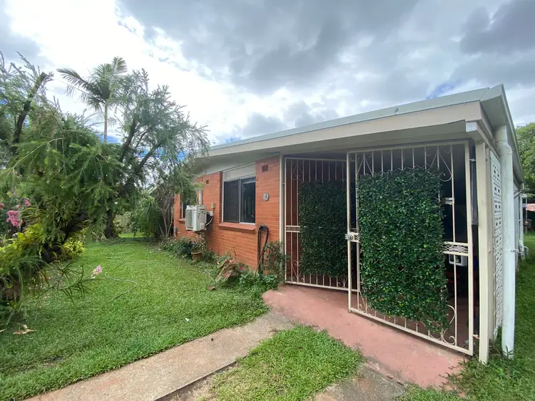 129 Greenslopes Street, Edge Hill QLD 4870