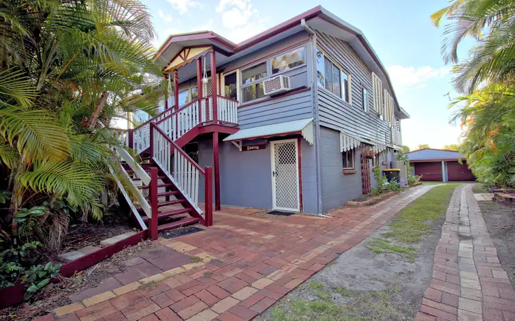 9 HANSEN STREET, Urangan QLD 4655