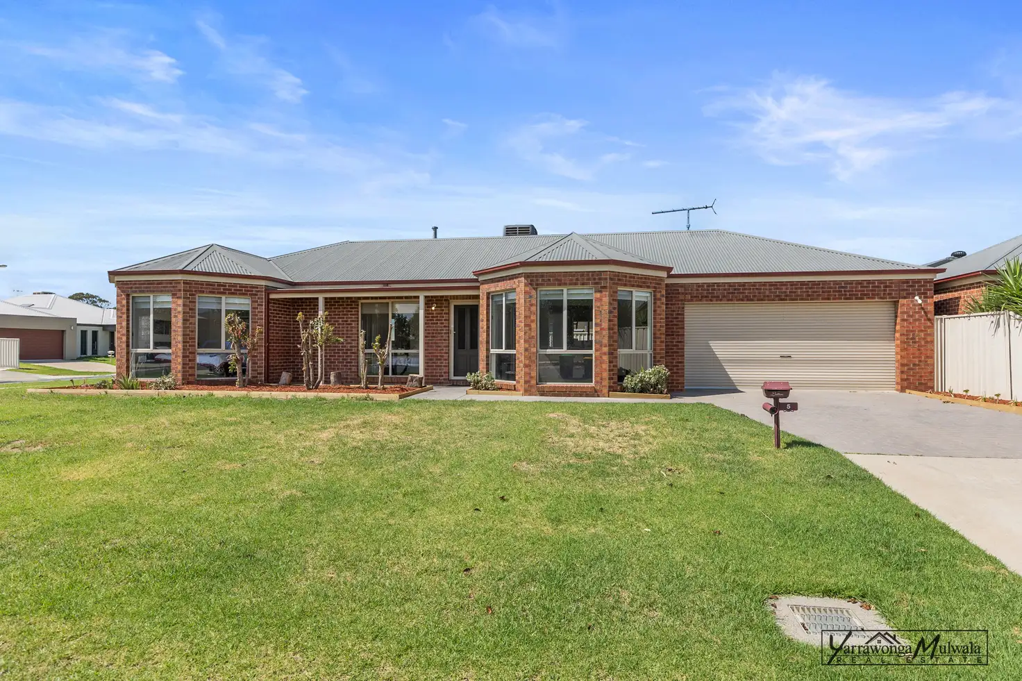 Main view of Homely house listing, 5 La Bamba Drive, Yarrawonga VIC 3730