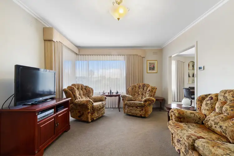 Second view of Homely house listing, 5 Blackwood Place, Morwell VIC 3840