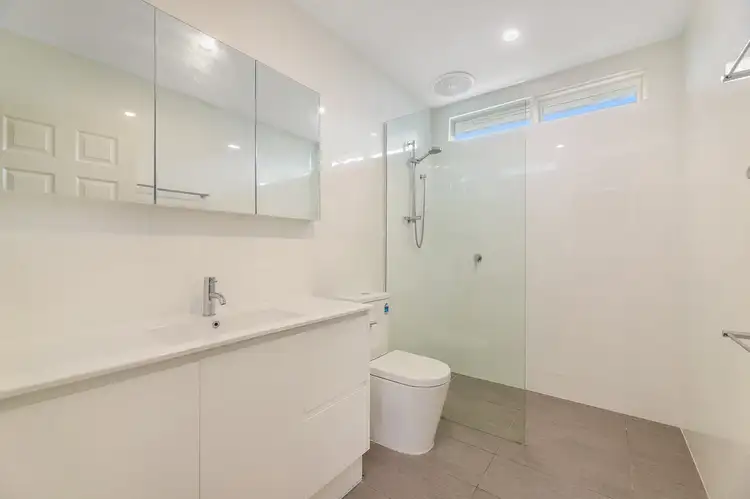 Sixth view of Homely house listing, 7 Kalang Road, Glenroy VIC 3046