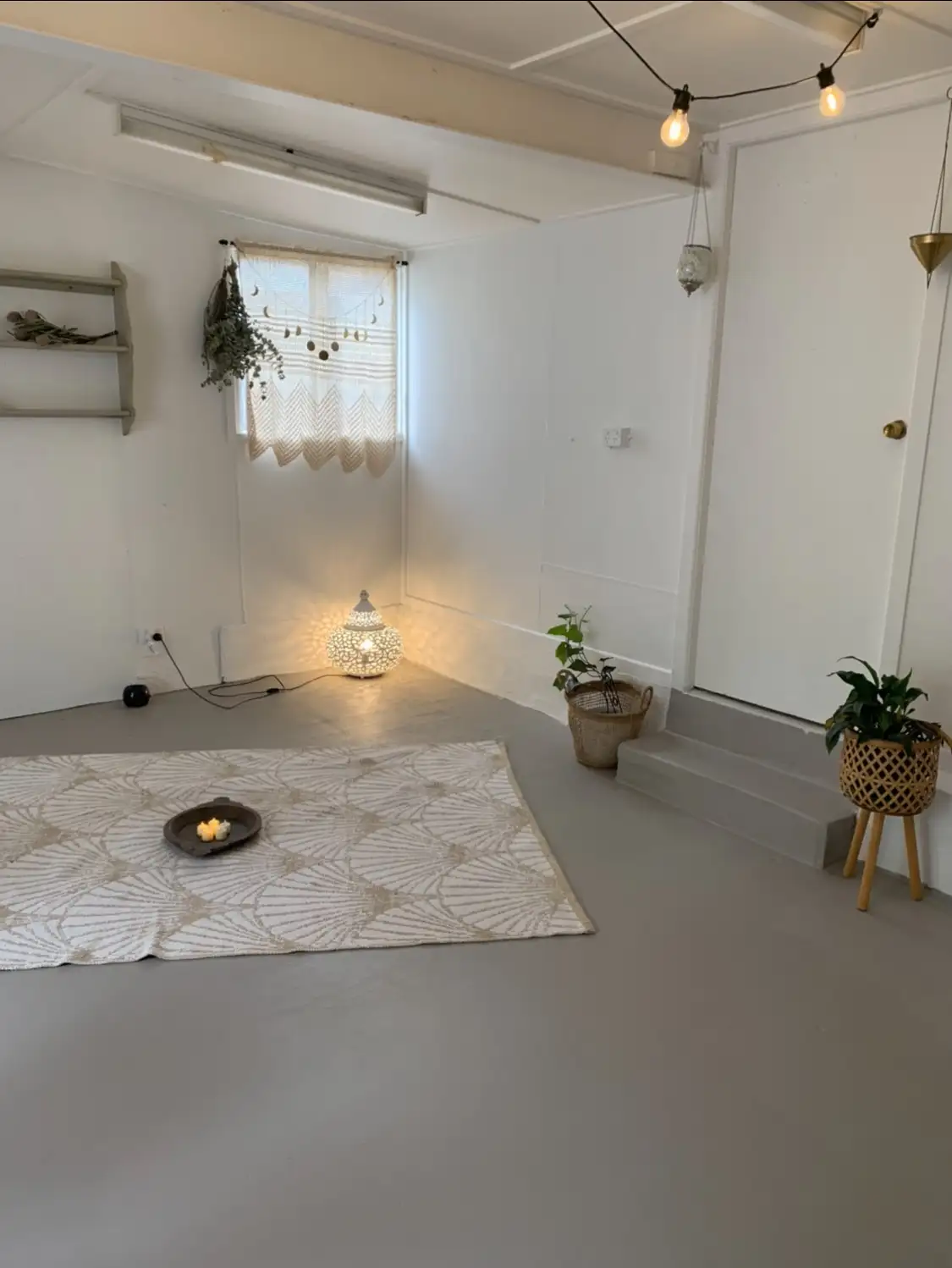 Main view of Homely studio listing, Unit D/119 Long Road, Tamborine Mountain QLD 4272