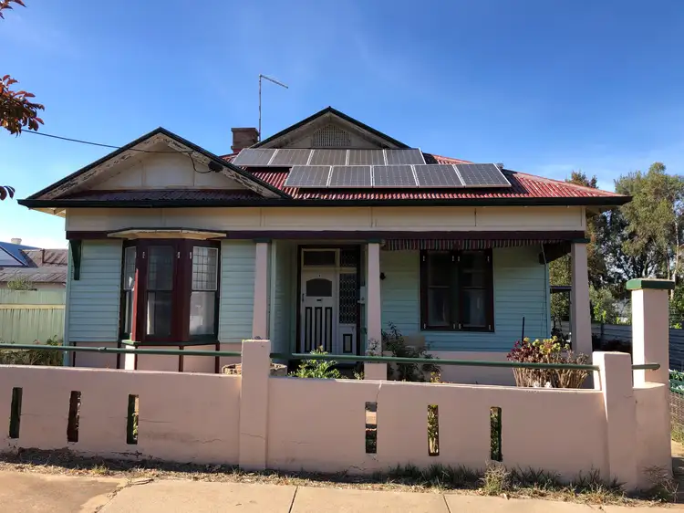 9 Millett Street, St Arnaud VIC 3478