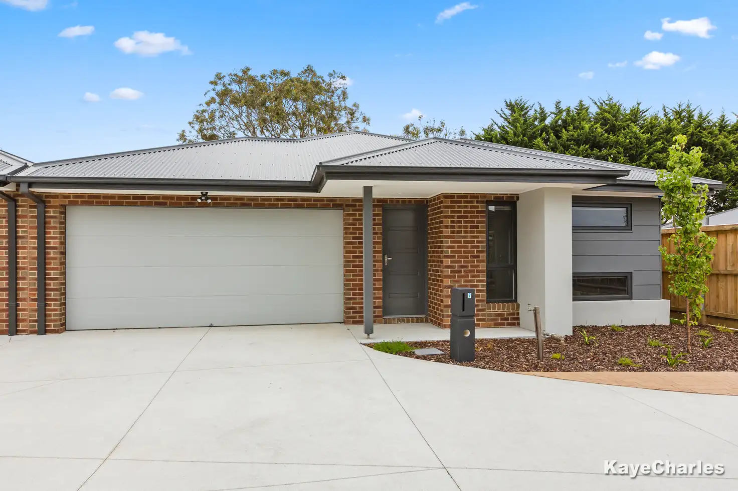 Main view of Homely unit listing, 7/230 PRINCES HIGHWAY, Beaconsfield VIC 3807