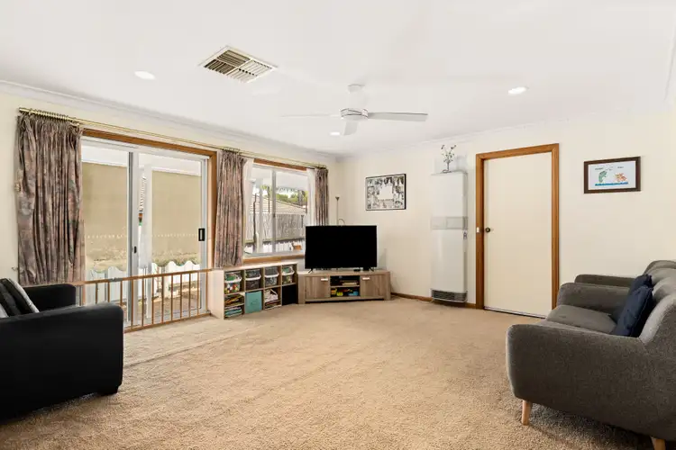 Second view of Homely unit listing, 2/76 Western View Drive, West Albury NSW 2640