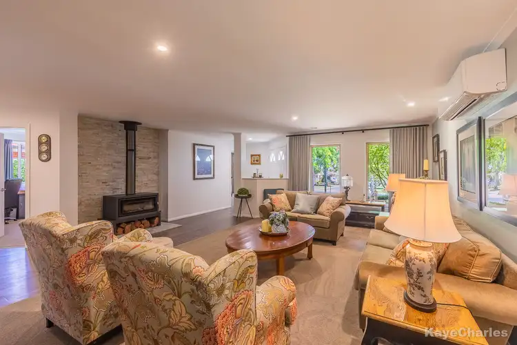 Sixth view of Homely house listing, 8 Wintersun Road, Berwick VIC 3806