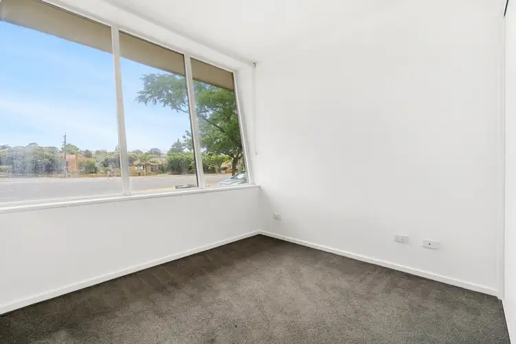 Fourth view of Homely unit listing, 4/1654 Dandenong Road, Oakleigh East VIC 3166