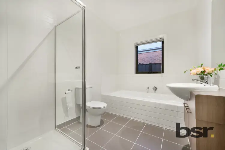 Seventh view of Homely house listing, 17 Somersby Road, Craigieburn VIC 3064