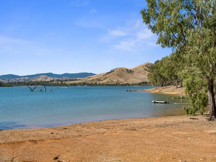 68 James Street, Bonnie Doon VIC 3720