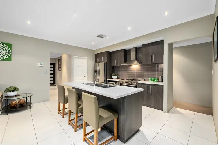Third view of Homely house listing, 5 Hawter Way, Piara Waters WA 6112