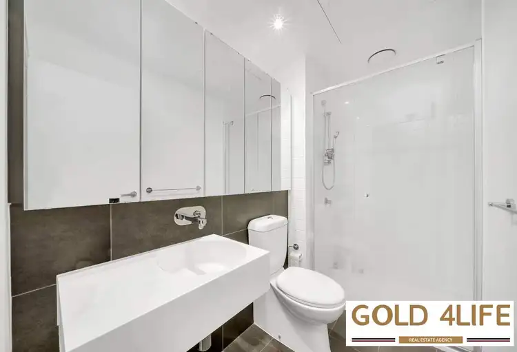 Third view of Homely apartment listing, 33 ROSE LANE, Melbourne VIC 3000