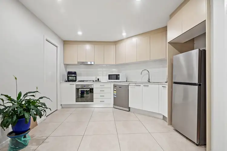 3/38 Chamberlain Street, Campbelltown NSW 2560