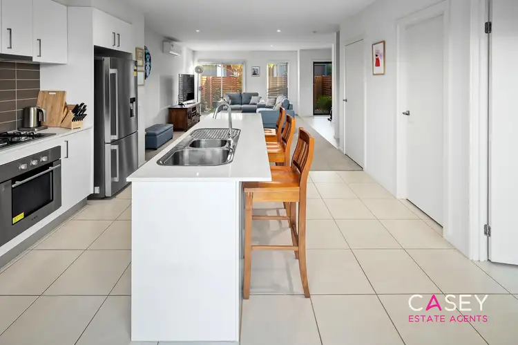 Sixth view of Homely house listing, 7 Woodright Circuit, Cranbourne VIC 3977