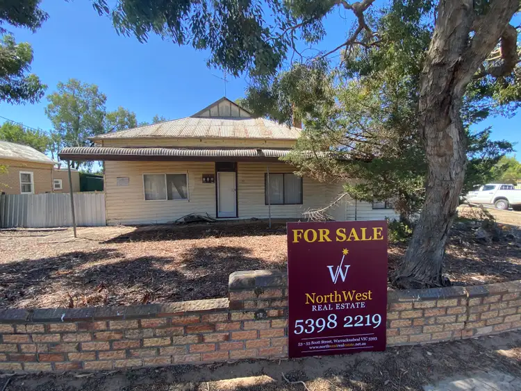 22 Rockley Street, Nhill VIC 3418