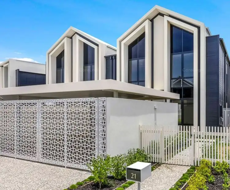 21 Sanctuary Court