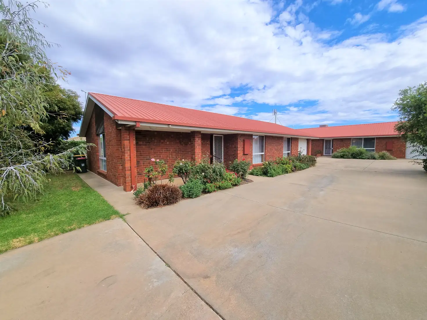 Main view of Homely unit listing, 1/49 Scoresby Street, Kerang VIC 3579