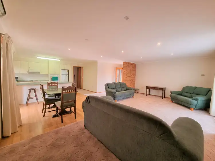 Fifth view of Homely unit listing, 1/49 Scoresby Street, Kerang VIC 3579