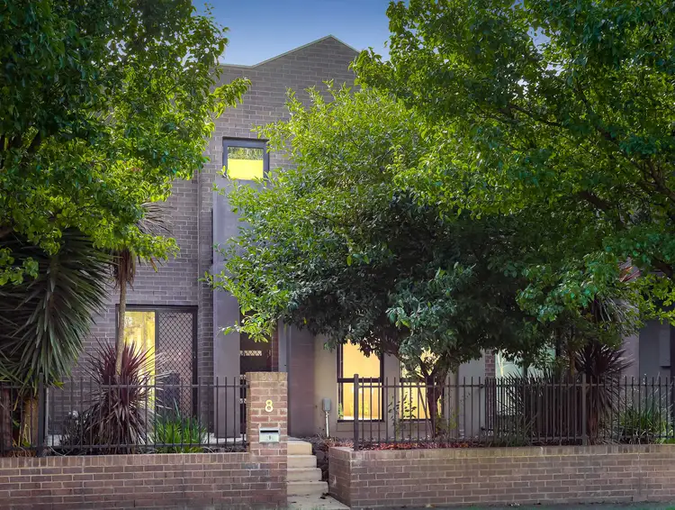 8 Hopkins Street, Mernda VIC 3754