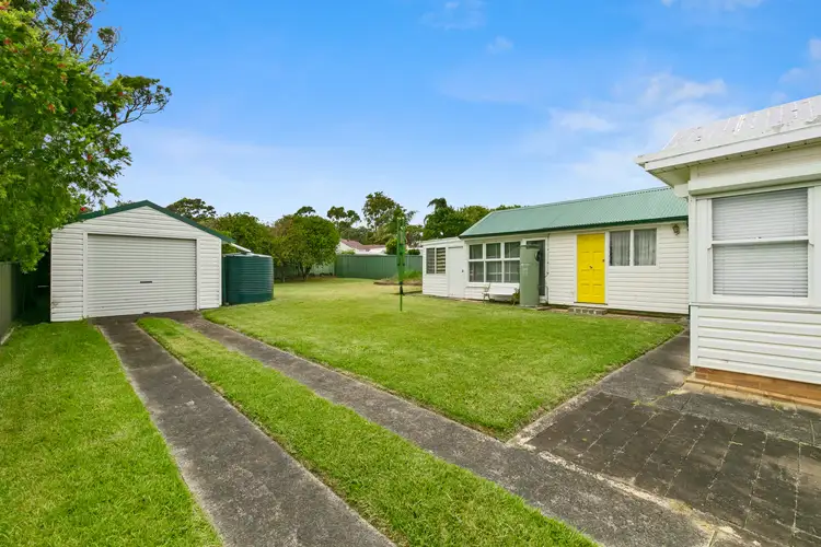 Fourth view of Homely house listing, 100 Banksia Avenue, Engadine NSW 2233