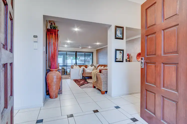 Sixth view of Homely house listing, 5 Bristol Place, Arundel QLD 4214