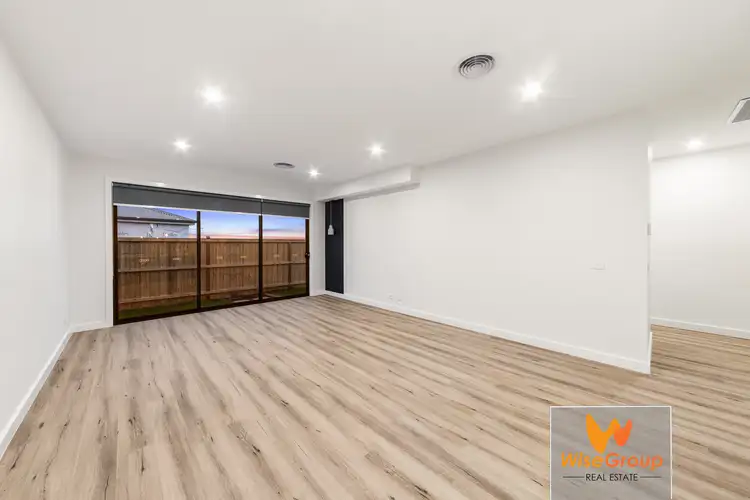 Fifth view of Homely house listing, 215 Ernstbrook Drive, Clyde VIC 3978