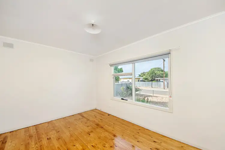 Fifth view of Homely house listing, 1 Jeffrey Crescent, Murray Bridge SA 5253