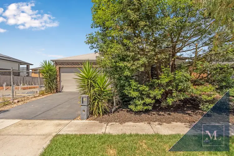 18 Statesman Way, Point Cook VIC 3030