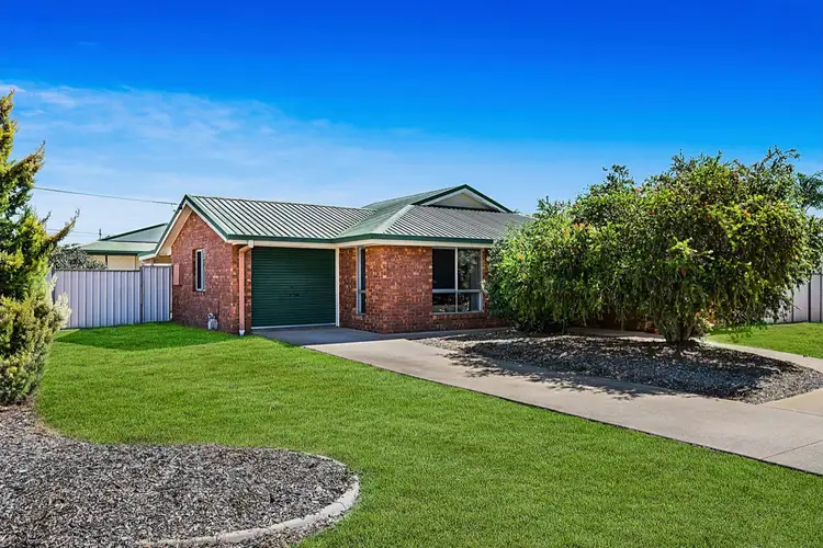 28 Aylmer Street, Oakey QLD 4401
