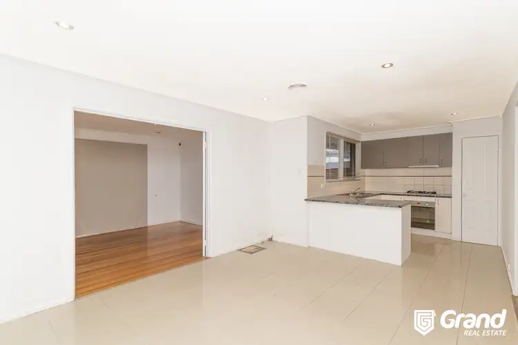 Fifth view of Homely house listing, 8 Brownlee Crescent, Wheelers Hill VIC 3150