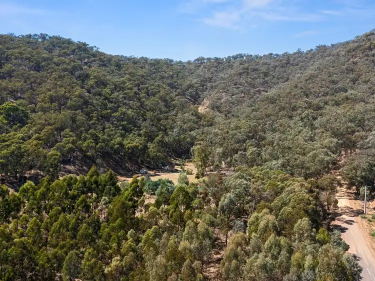 702 Sonnberg Drive, Bonnie Doon VIC 3720