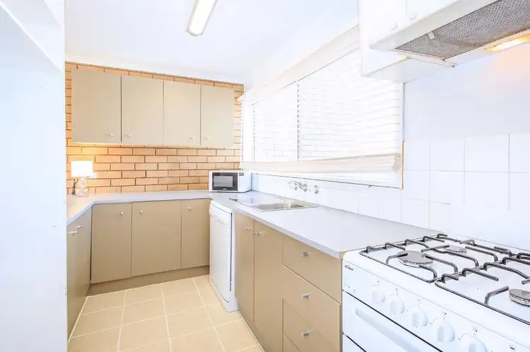 Second view of Homely townhouse listing, 9/429 Griffith Road, Lavington NSW 2641