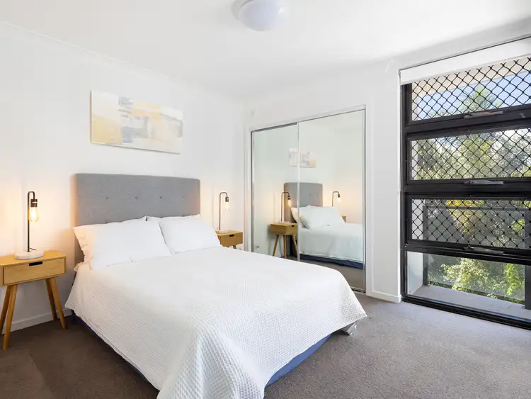 Third view of Homely unit listing, 5/152 Broadwater Terrace, Redland Bay QLD 4165