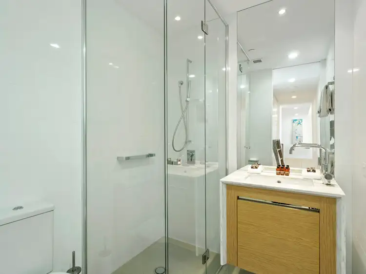 Fifth view of Homely unit listing, 404/1-3 Douglas Street, Coolangatta QLD 4225