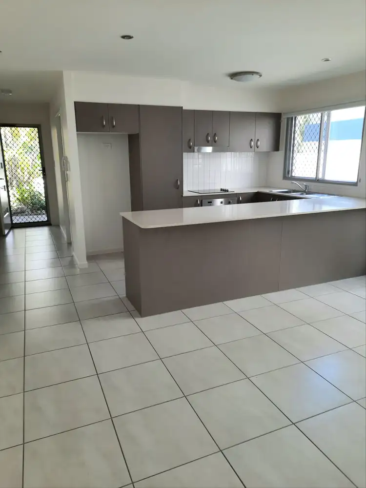4/15 CATALINA DRIVE