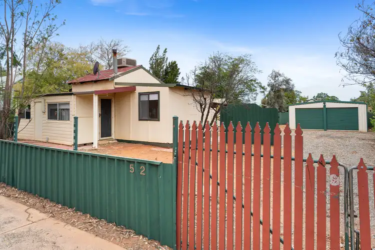 52 Dwyer Street