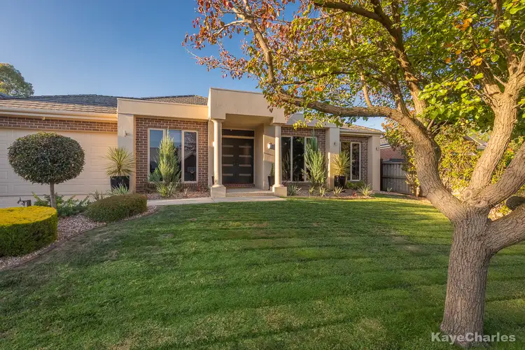6 Hobart Avenue, Berwick VIC 3806