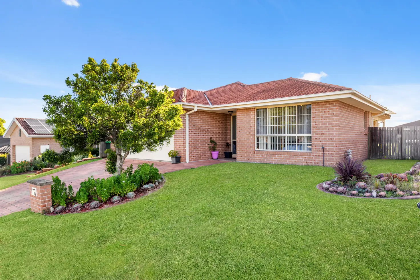 Main view of Homely house listing, 5 Hibiscus Crescent, Aberglasslyn NSW 2320