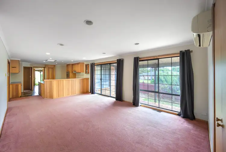 Seventh view of Homely house listing, 8 Mannerim Avenue, Warrnambool VIC 3280