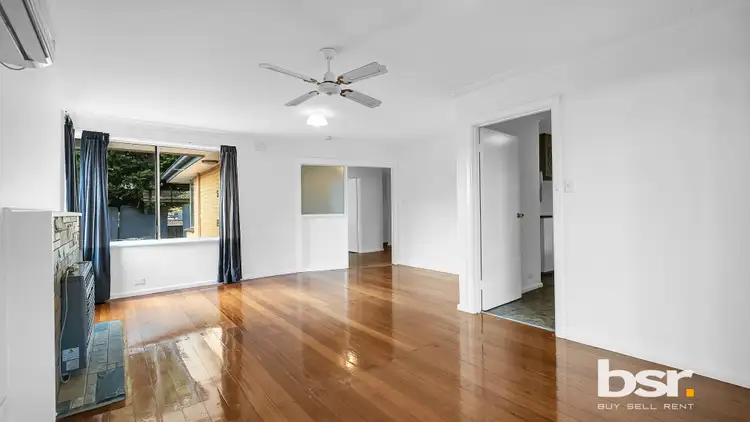 Fifth view of Homely unit listing, 5 CARLISLE STREET, Craigieburn VIC 3064
