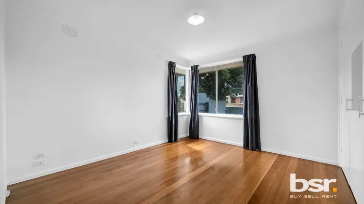 Seventh view of Homely unit listing, 5 CARLISLE STREET, Craigieburn VIC 3064