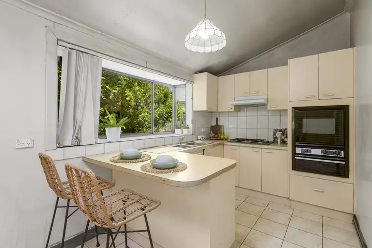 Sixth view of Homely unit listing, 1/1106 North Road, Bentleigh East VIC 3165