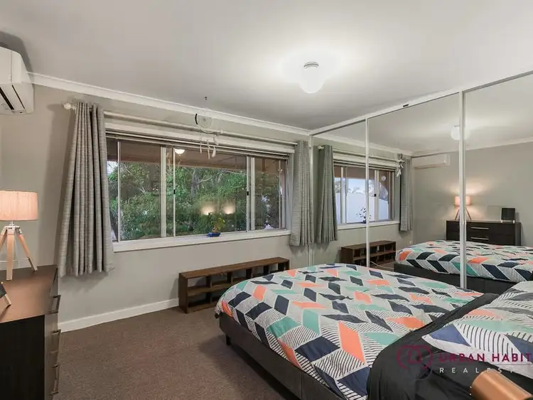 Sixth view of Homely house listing, 2/19 Woodley Way, Parmelia WA 6167