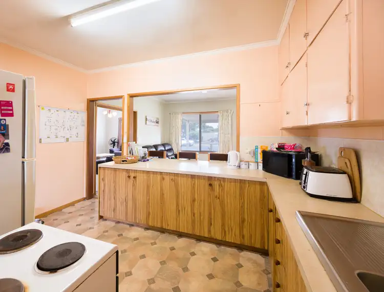 Sixth view of Homely house listing, 201 Moore Street, Warrnambool VIC 3280