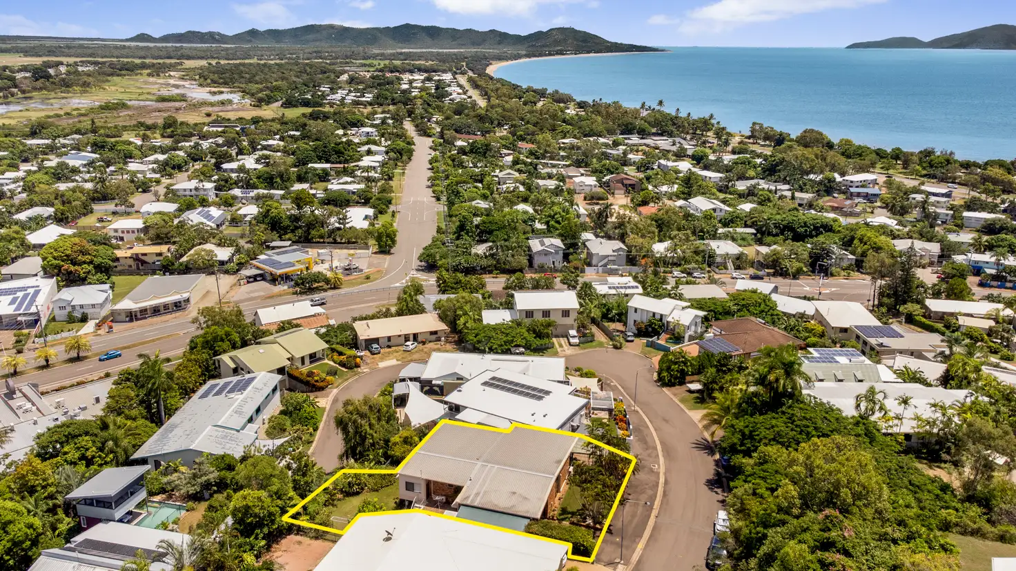 Main view of Homely house listing, 38 Saint James Drive, Belgian Gardens QLD 4810