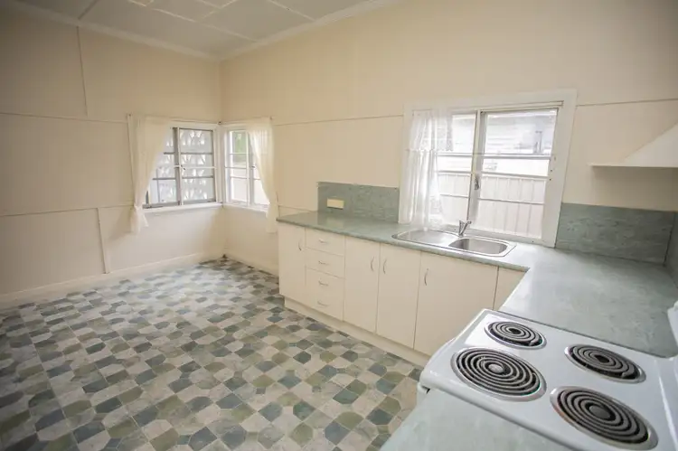 Fifth view of Homely house listing, 86 Middle Street, Chinchilla QLD 4413