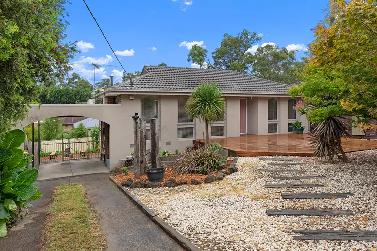 13 Old Warburton Road, Seville VIC 3139