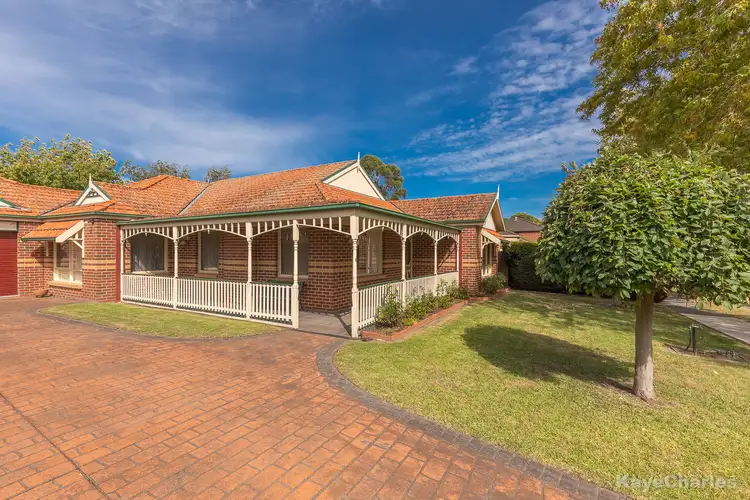 6 Fieldstone Boulevard, Beaconsfield VIC 3807